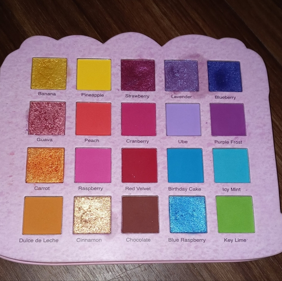 Cake palette by Glamlite - Picture 2 of 4
